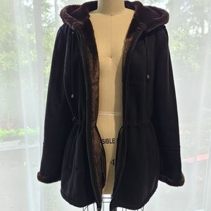 Gallery Faux Fur Lining Coat L